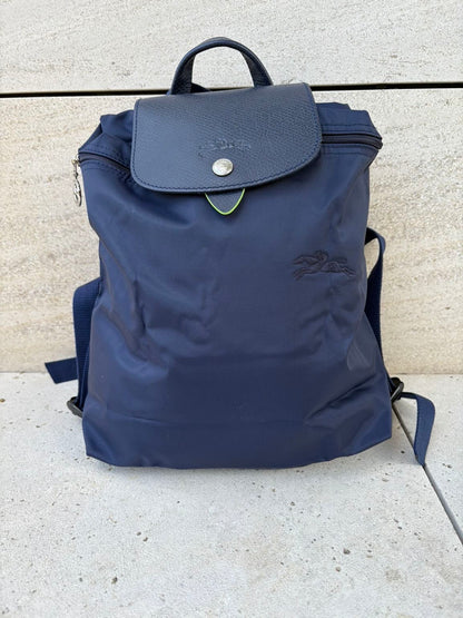 LONGCHAMP. Mochila Le Pliage en azul marino