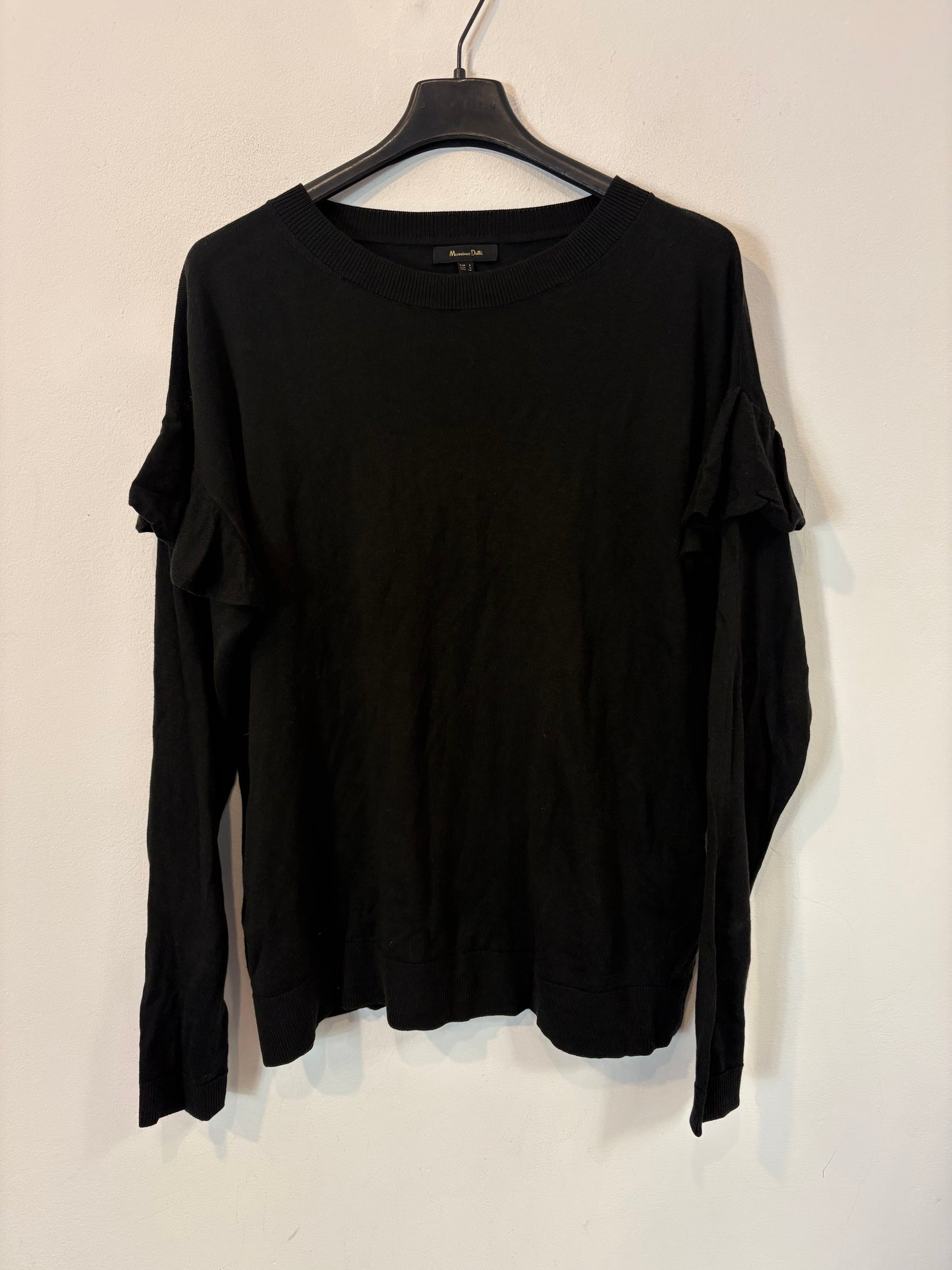 MASSIMO DUTTI. Jersey fino negro manga volante