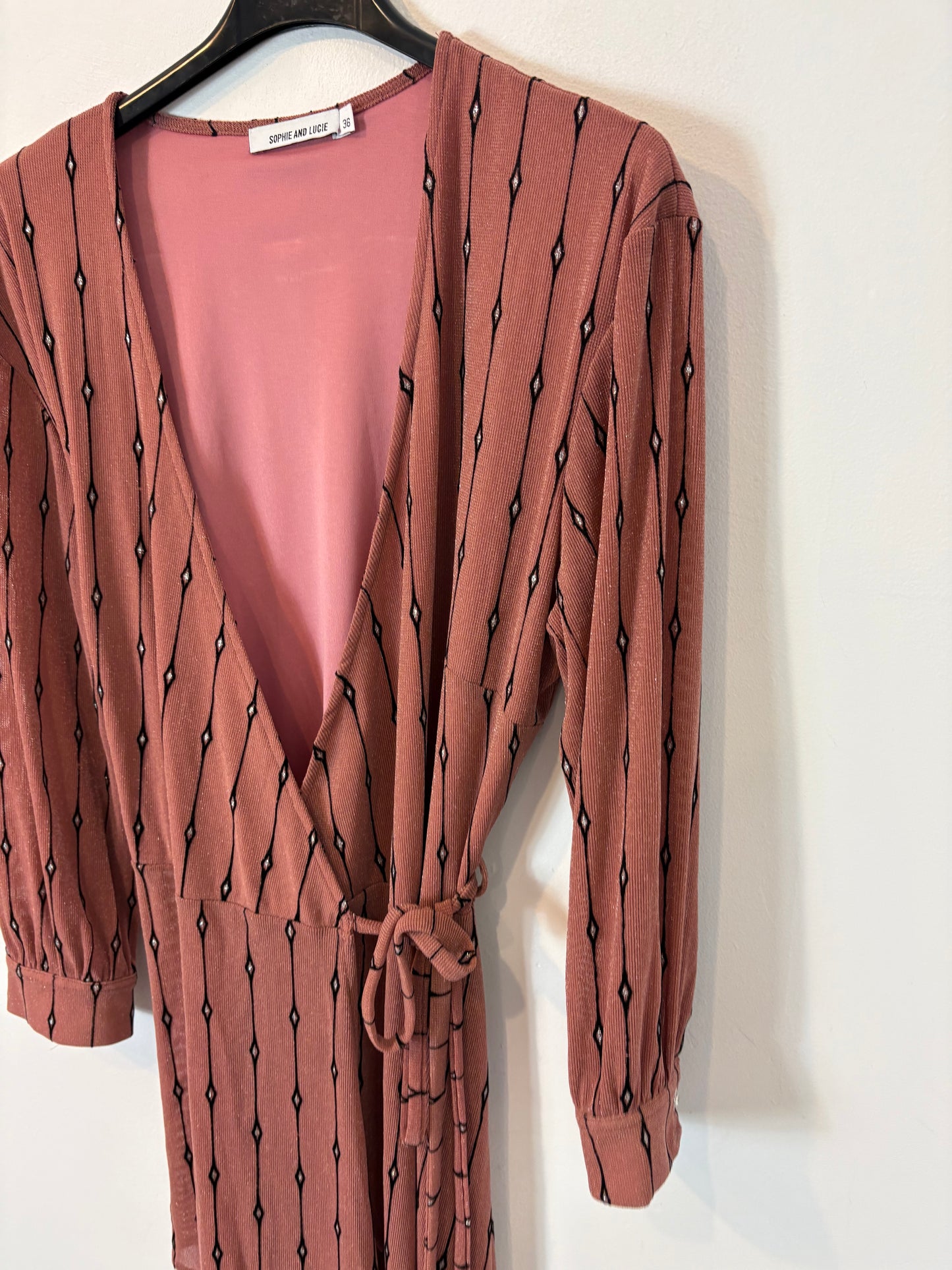 SOPHIE AND LUCIE. Total look pink details T.36 (tare)