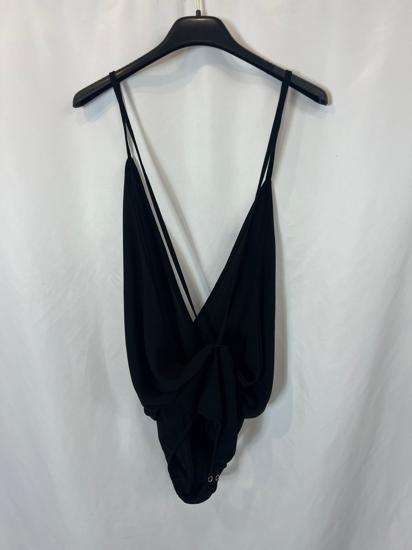 OTRAS. Body negro fluido TU(M)