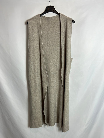 OTHERS. Beige midi knit vest. TM