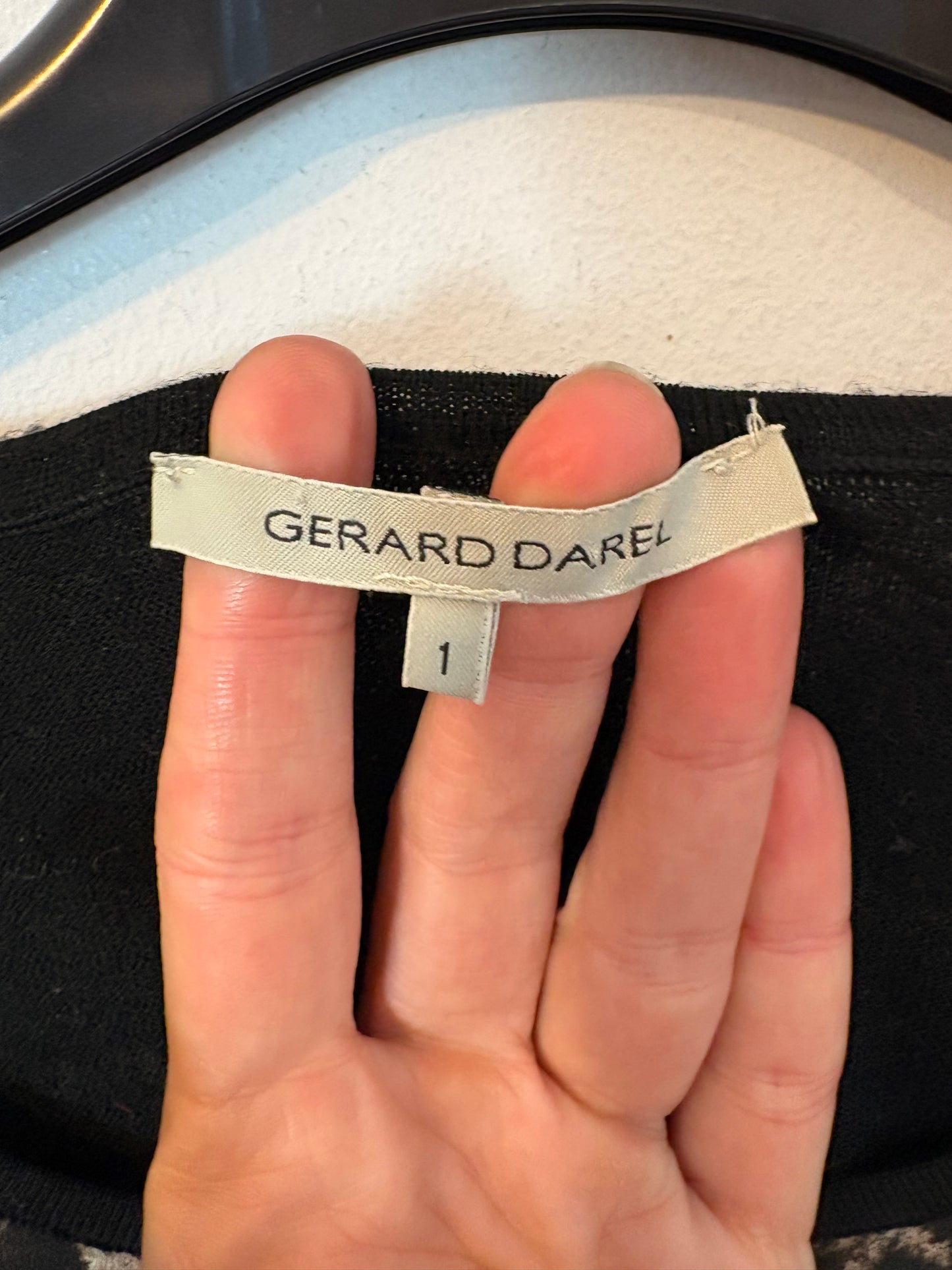 GERARD DAREL. Jersey fino estampado