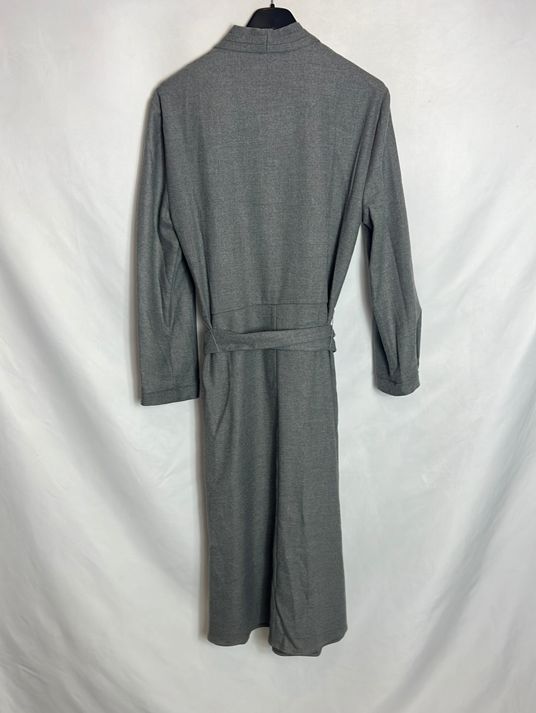 ZARA. Textured gray midi dress. TM