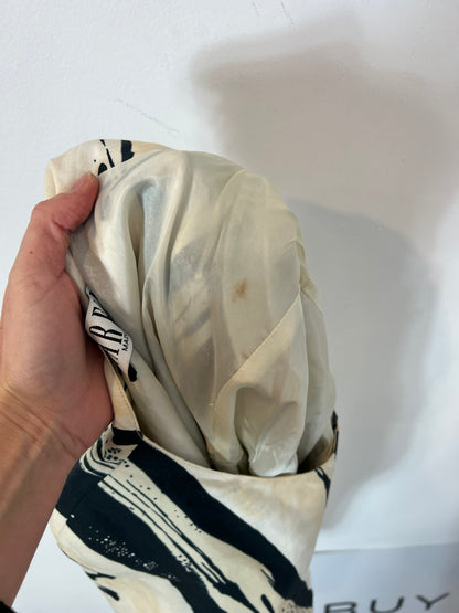 MARELLA. Top estampado abotonado vintage. T 40