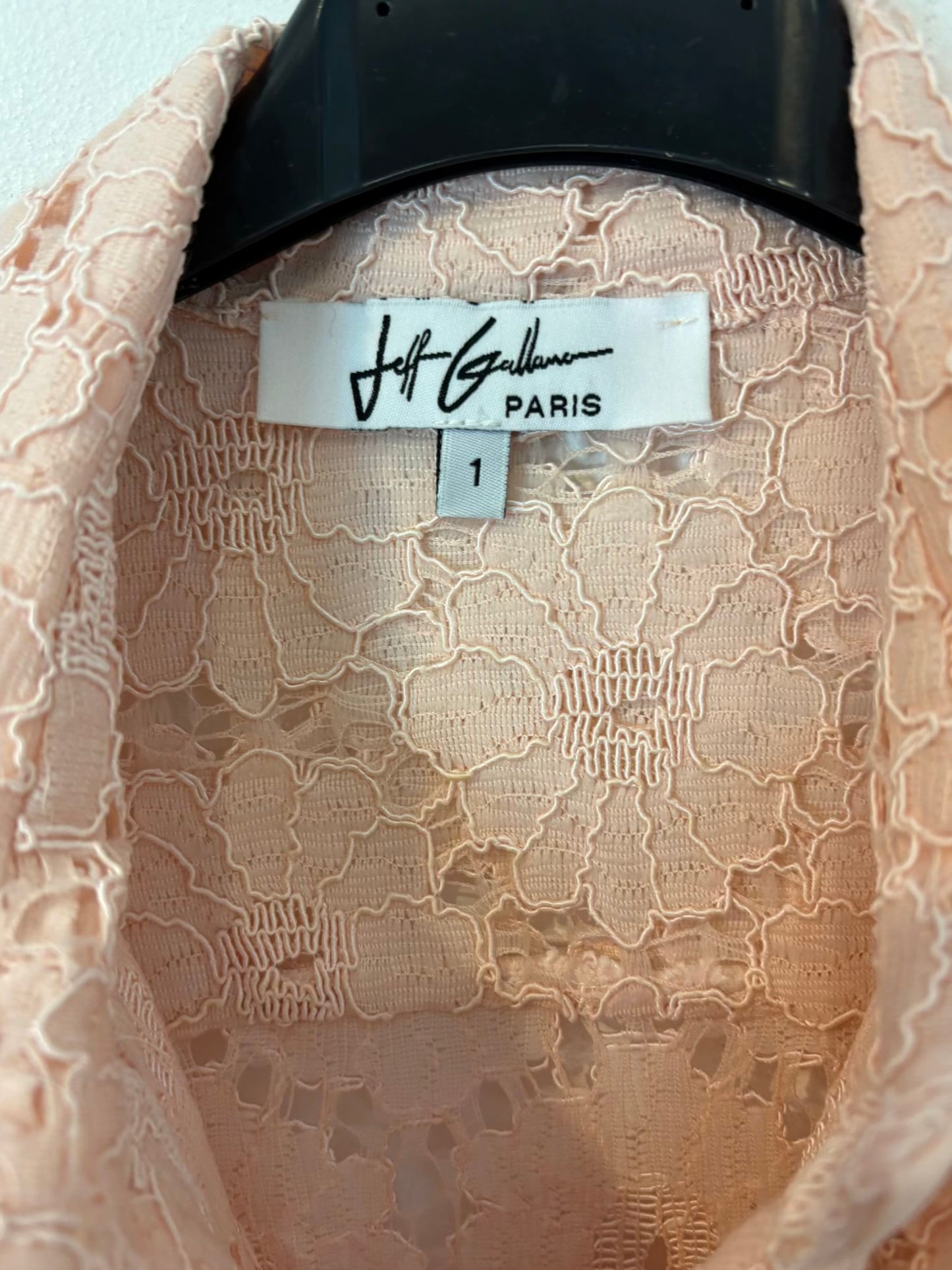 JEFF GALLANO PARIS. Blusa rosa textura