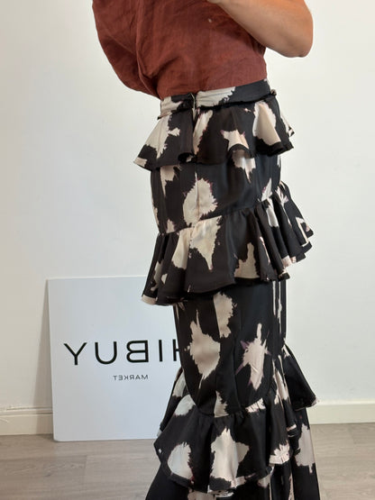 ULLA JOHNSON. Falda larga estampada volantes. T M