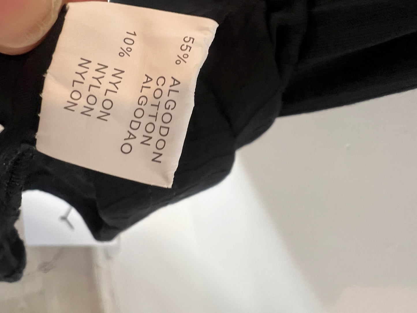 OTRAS. Top negro textura. T S/M