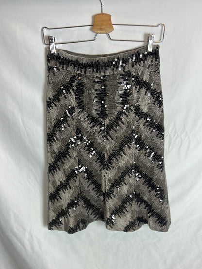 DIANE VON FURSTENBERG. Silk and sequin midi skirt. T 36