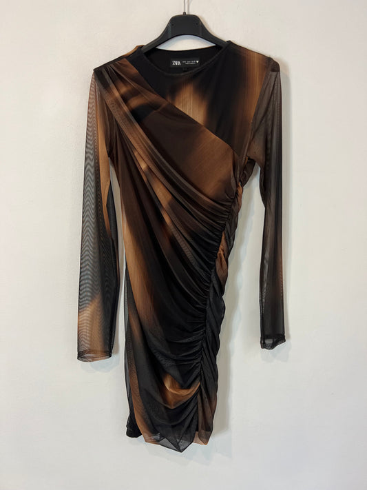 ZARA. Vestido corto tul tie die. T S