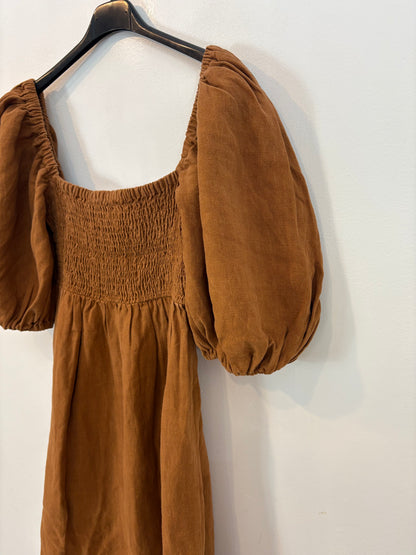 SÉZANE. Vestido corto lino manga farol