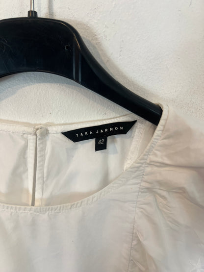 TARA JARMON. Blusa blanca volantes  T.42 (m)
