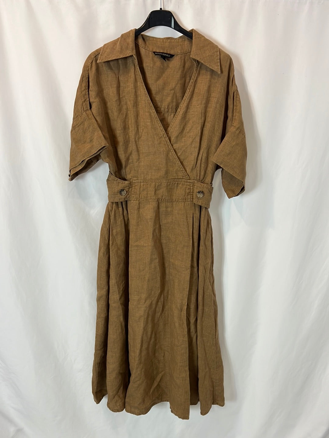 BANANA REPUBLIC. Vestido midi marrón marrón. T XS