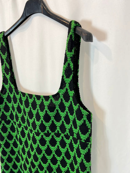 ZARA. Short black and green Ts dress
