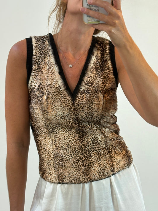 SPORTMAX. Natural fur and silk top. Size 42 (M)