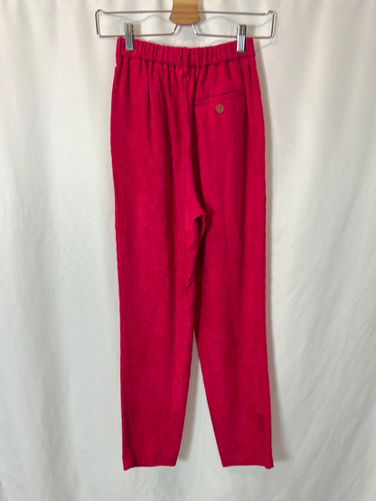 FORTE FORTE. Textured fuchsia pants. Size 32