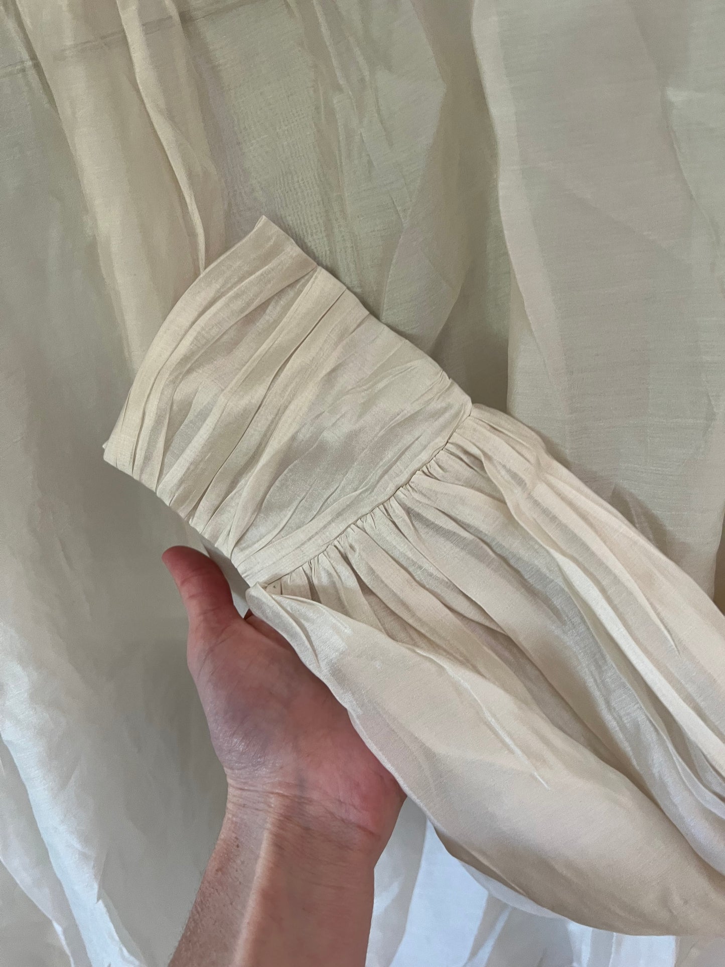 Beige blouse with perking collar Your (s/m)