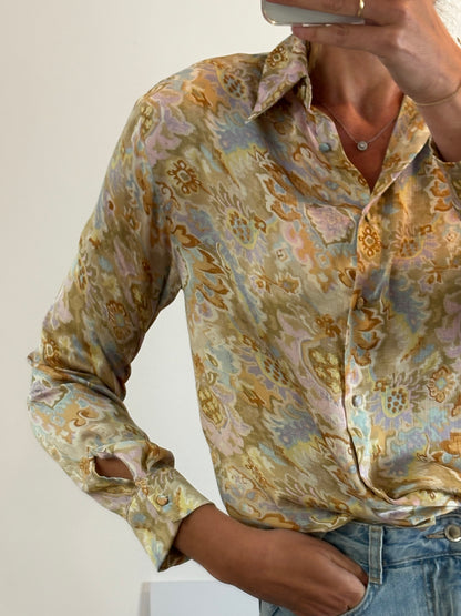 OTRAS. Blusa estampada fluida. T S