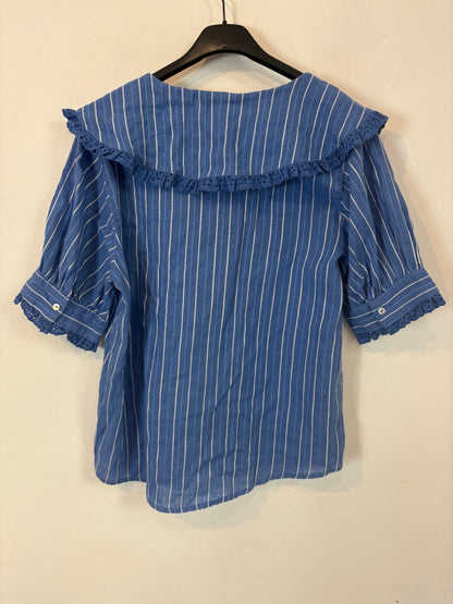 ZARA. Blusa azul lino cuello