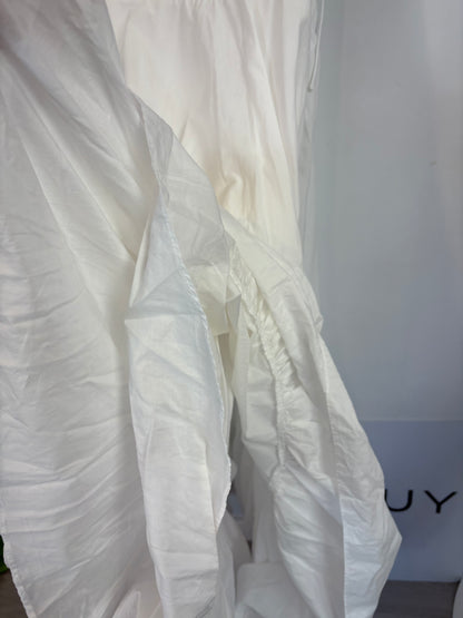 ZARA. Vestido largo blanco
