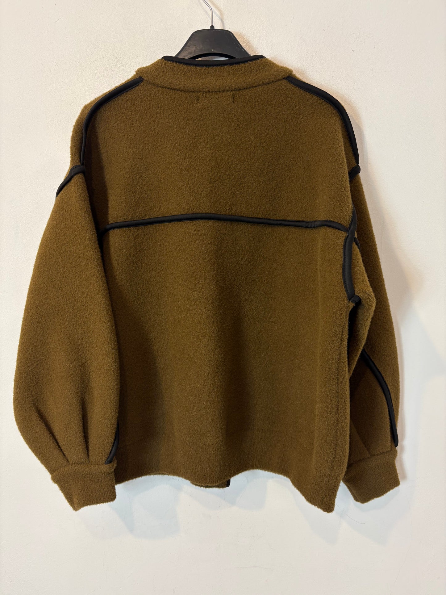 BIMANI. Bomber Menphis bicolor