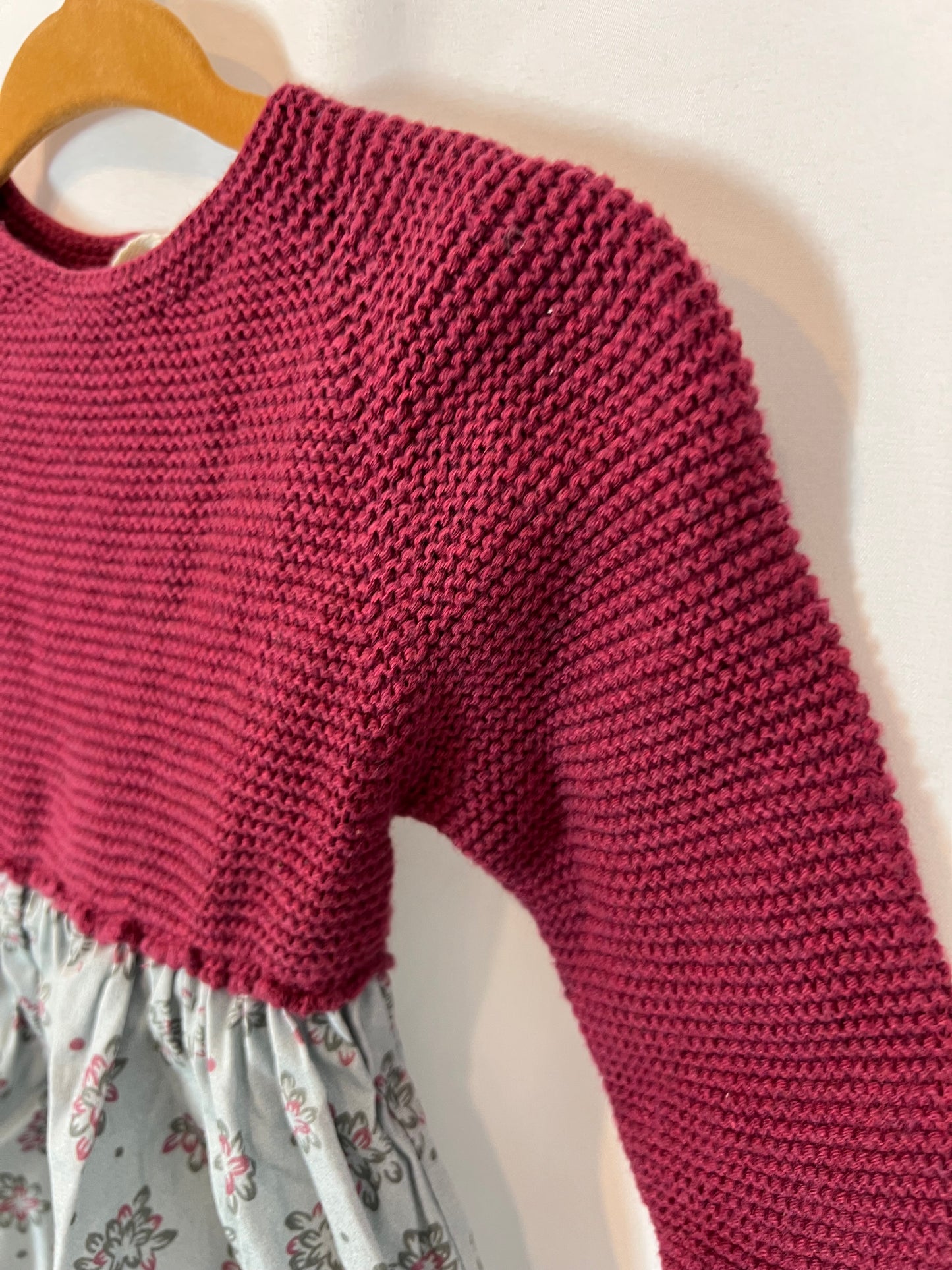 ZARA HOME. Vestido doble textura  flores. T 1-6 meses