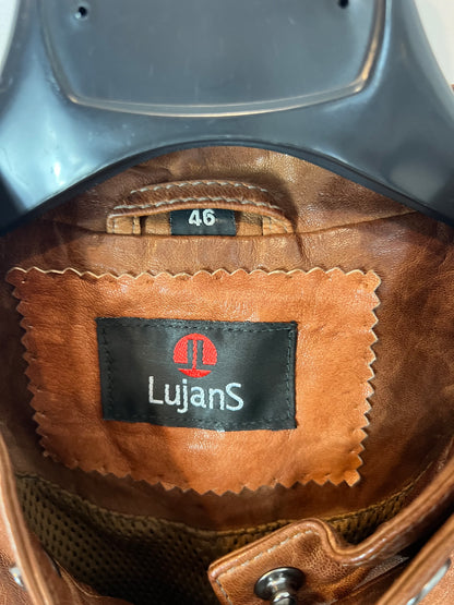LUJANS. Chaqueta piel marrón. T 46 (S)