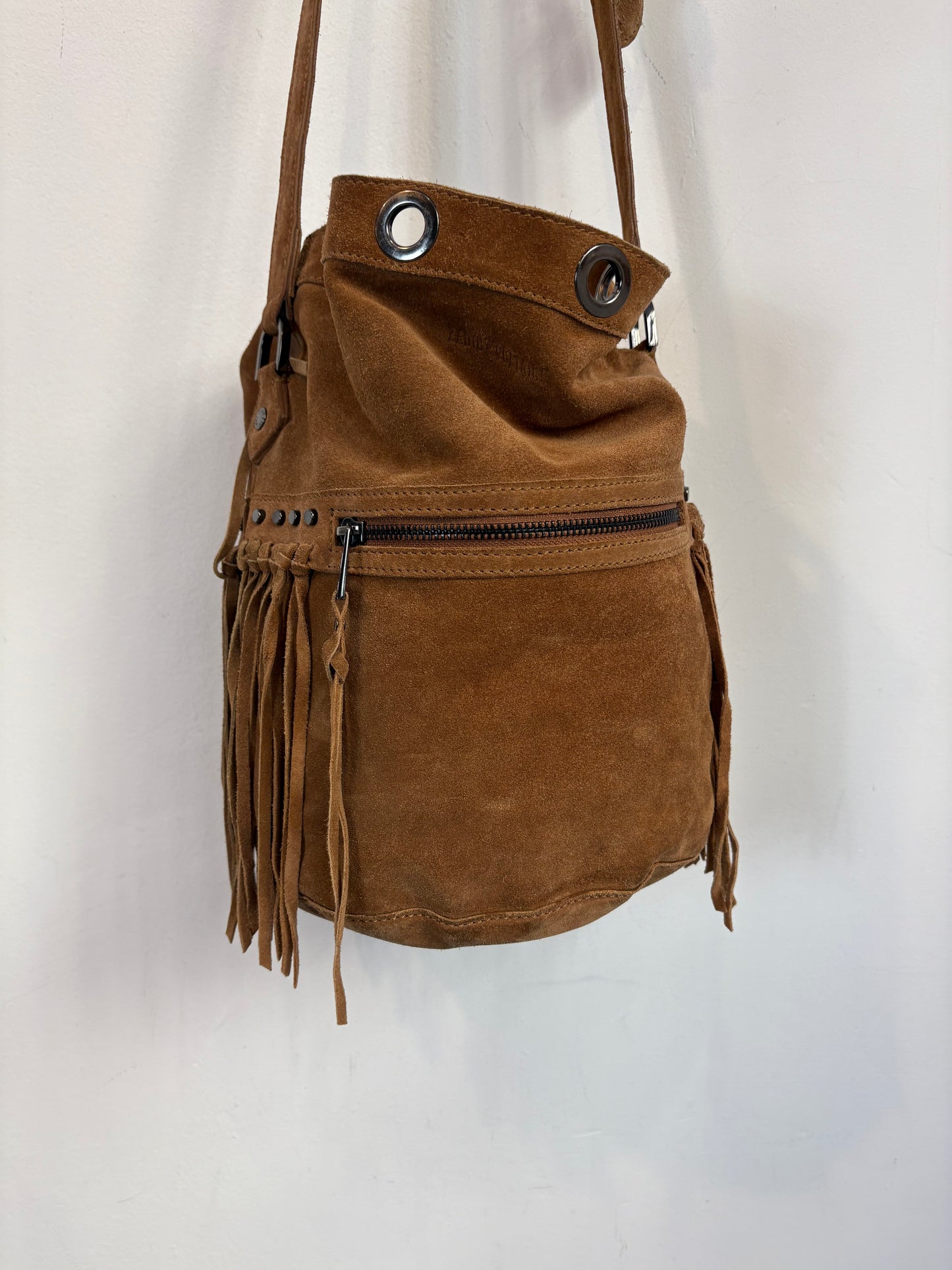 ZADIG & VOLTAIRE. Bolso bandolera ante flecos