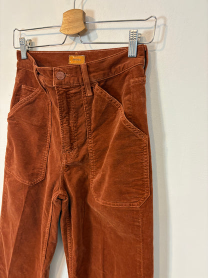 MOTHER. Pantalón teja textura