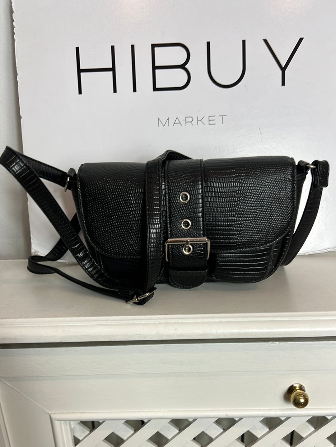 SINSAY. Bolso negro hebilla