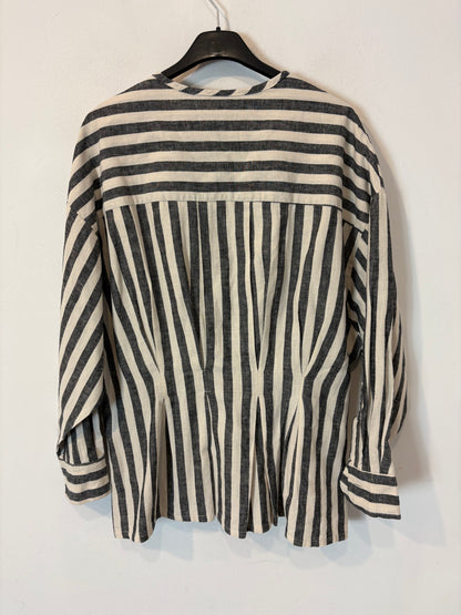 NESINES. Blusa/chaqueta rayas lino y algodón