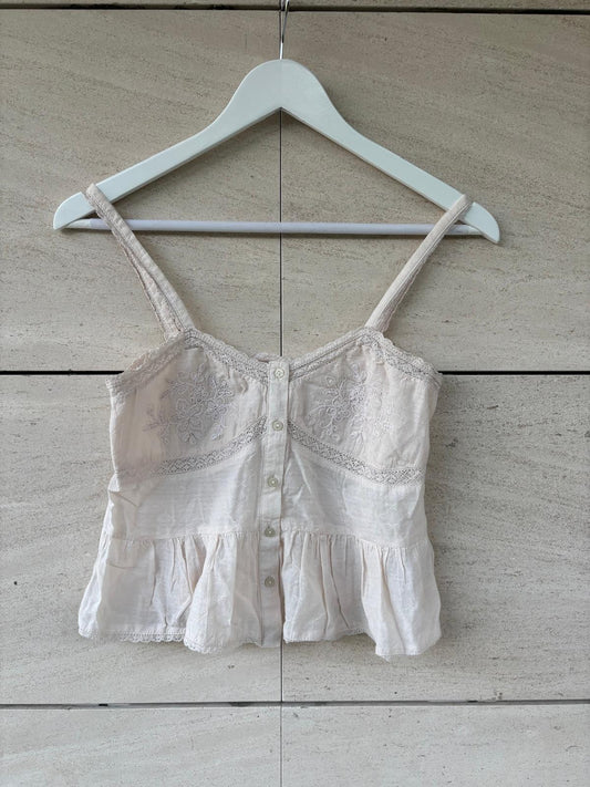 ZARA. Top beige claro bordados