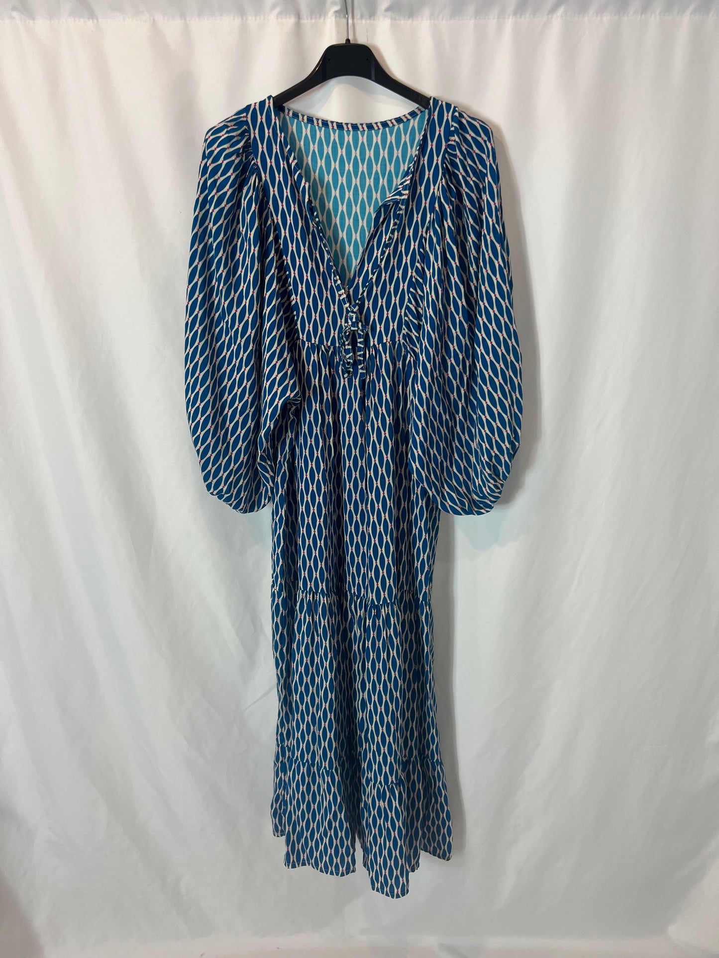 OTRAS. Vestido largo azul estampado. TU (S)