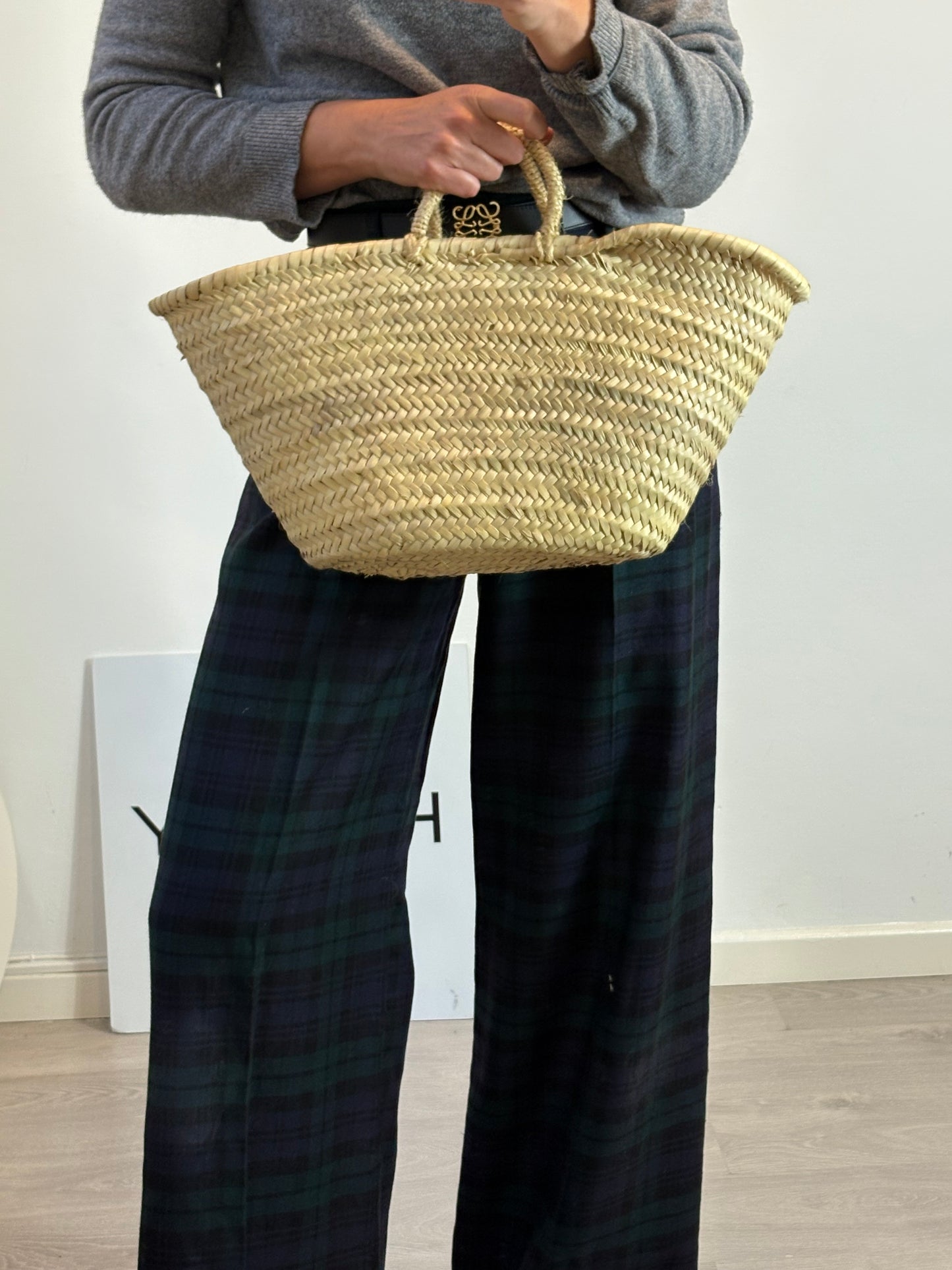 OTRAS. Capazo rafia mediano