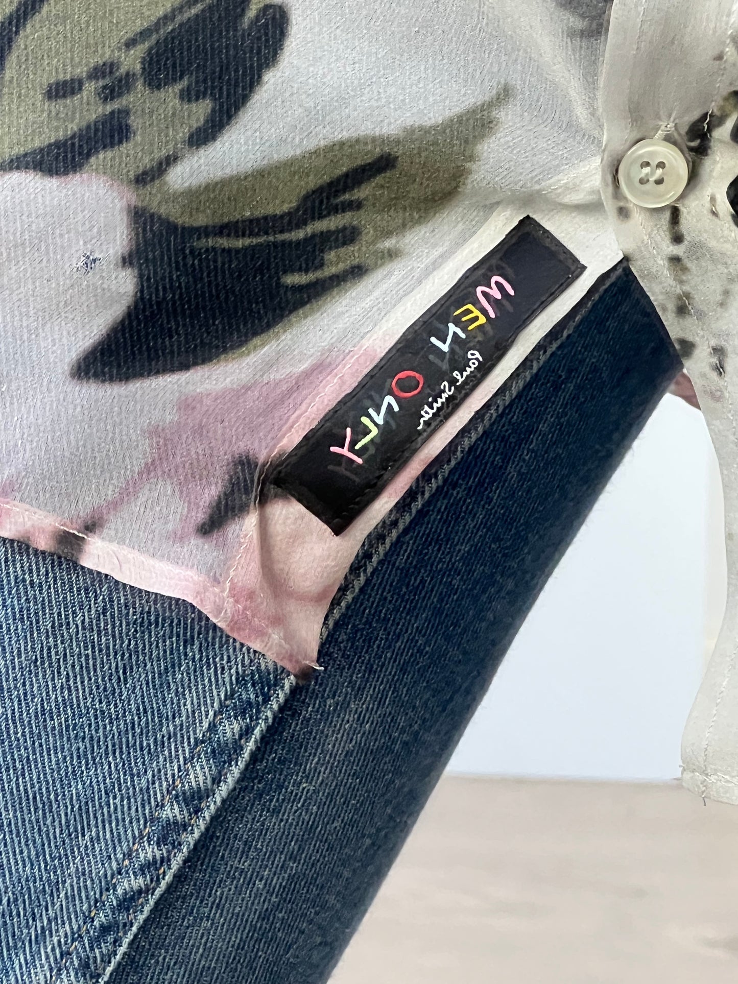 PAUL SMITH. Blusa semi transparente flores. T S