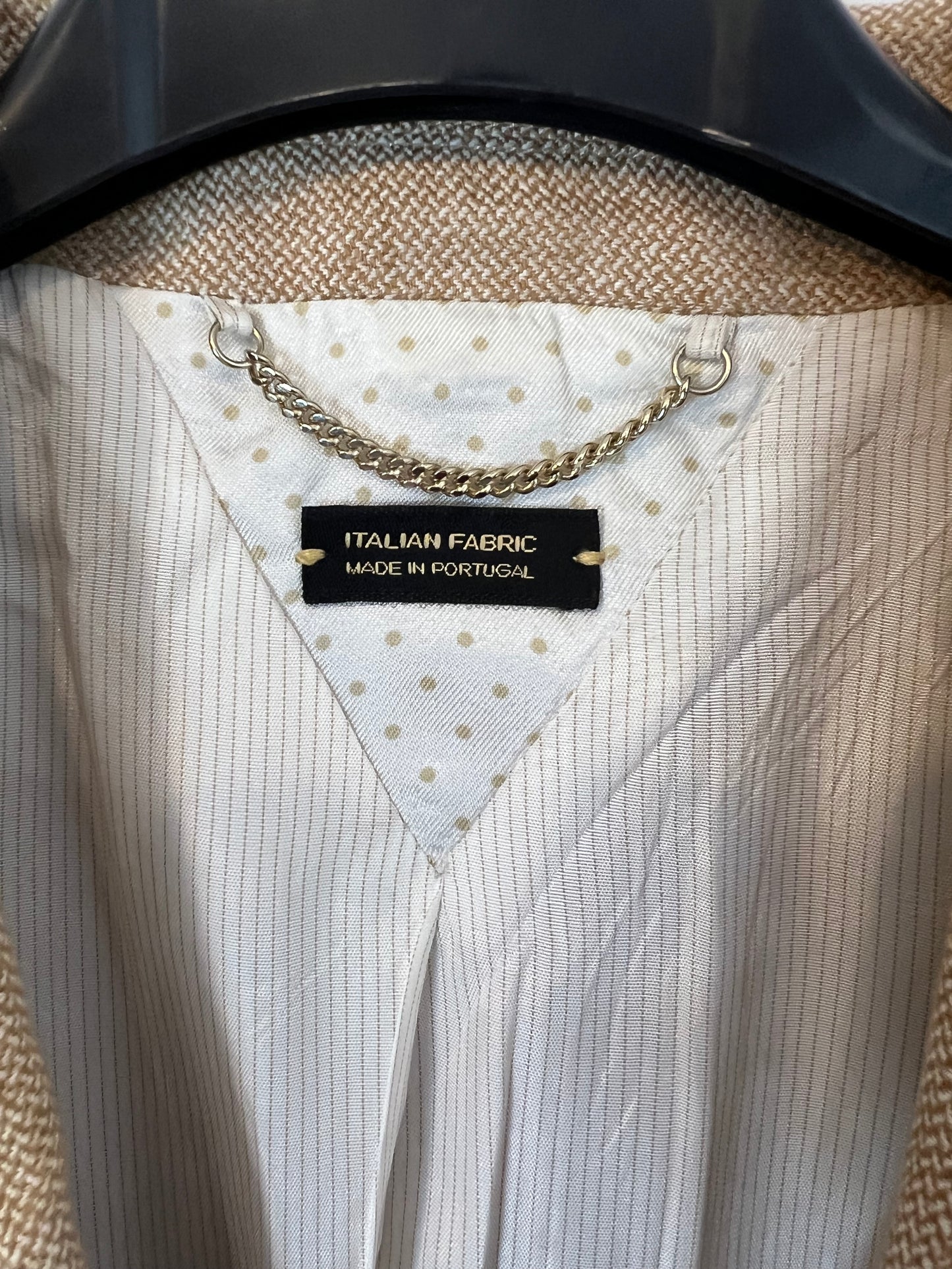 MASSIMO DUTTI. Blazer lino beige jaspeada. T 40