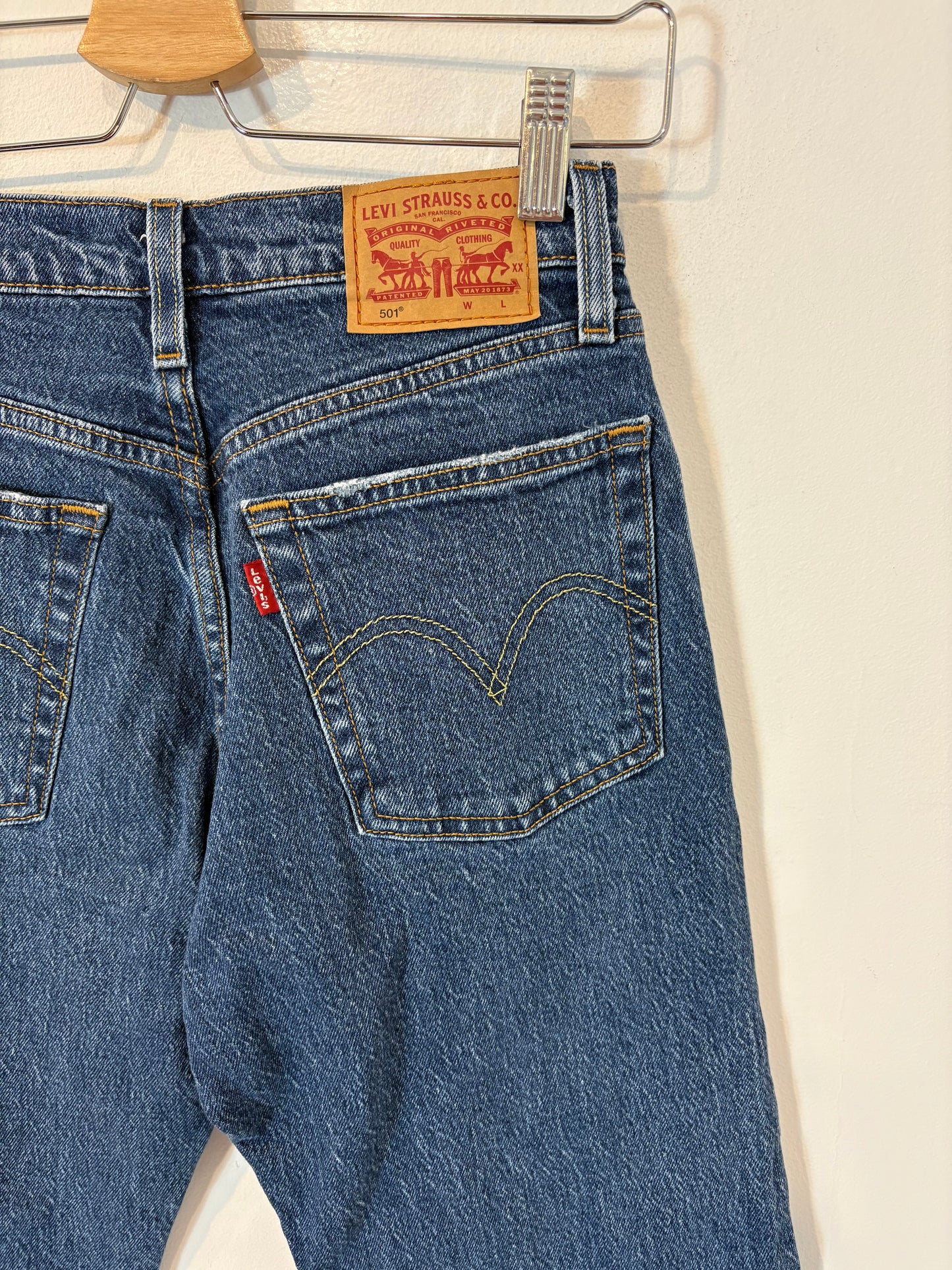 LEVI'S. Denim recto abotonado . T XS