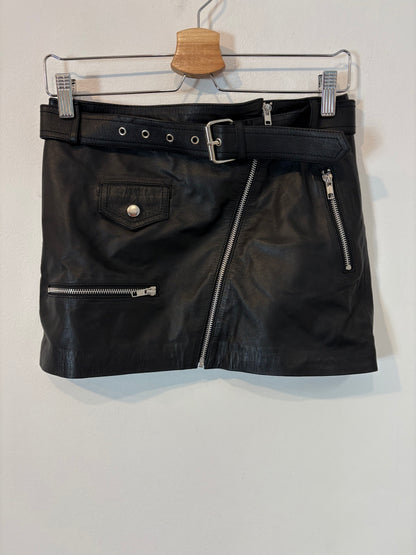 RAT & BOA. Falda corta piel cremallera. T S