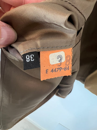 WINDSOR. Blazer cashmere camel detqlle cuello