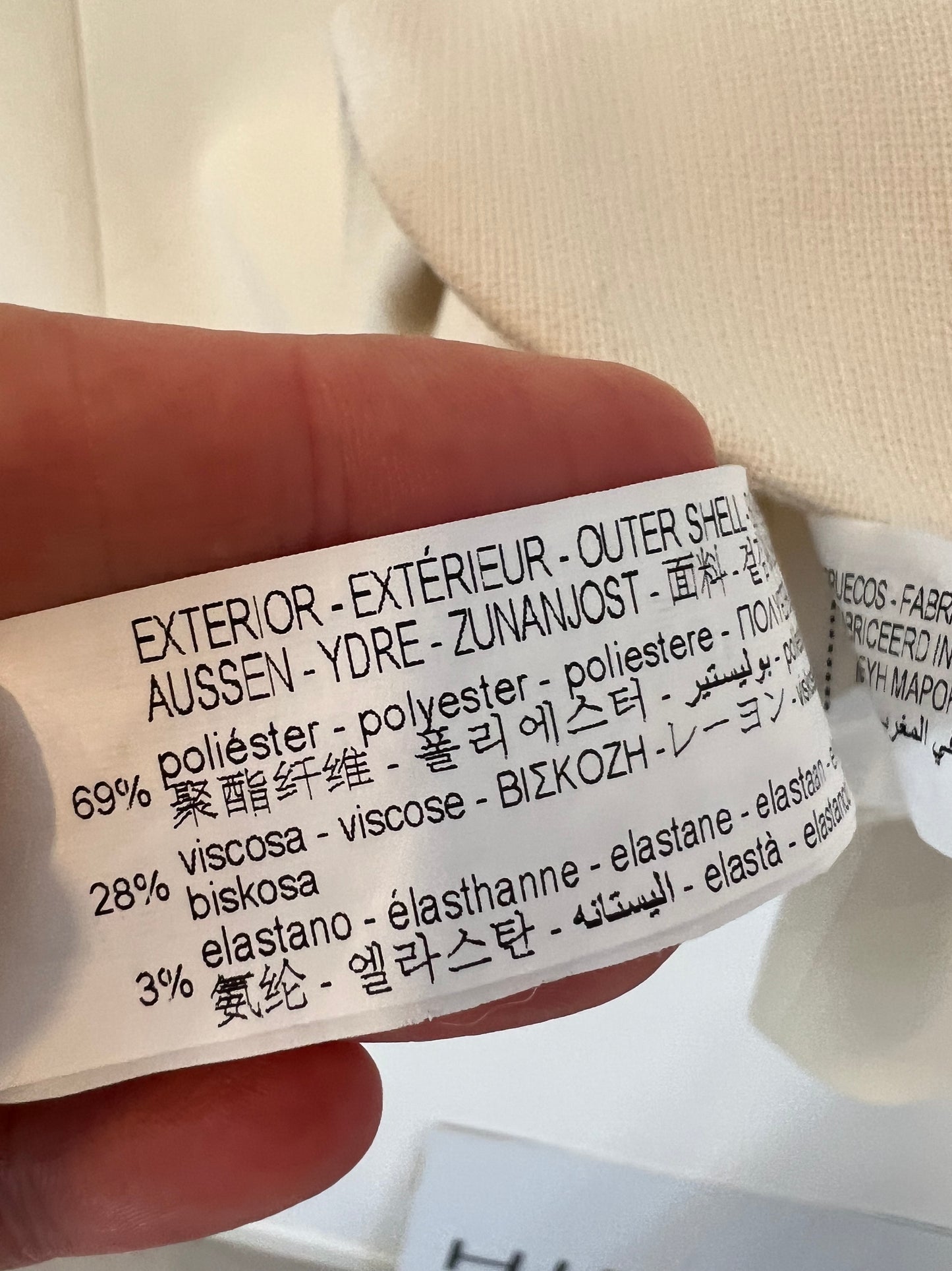 ZARA. Blazer beige fluida T.s