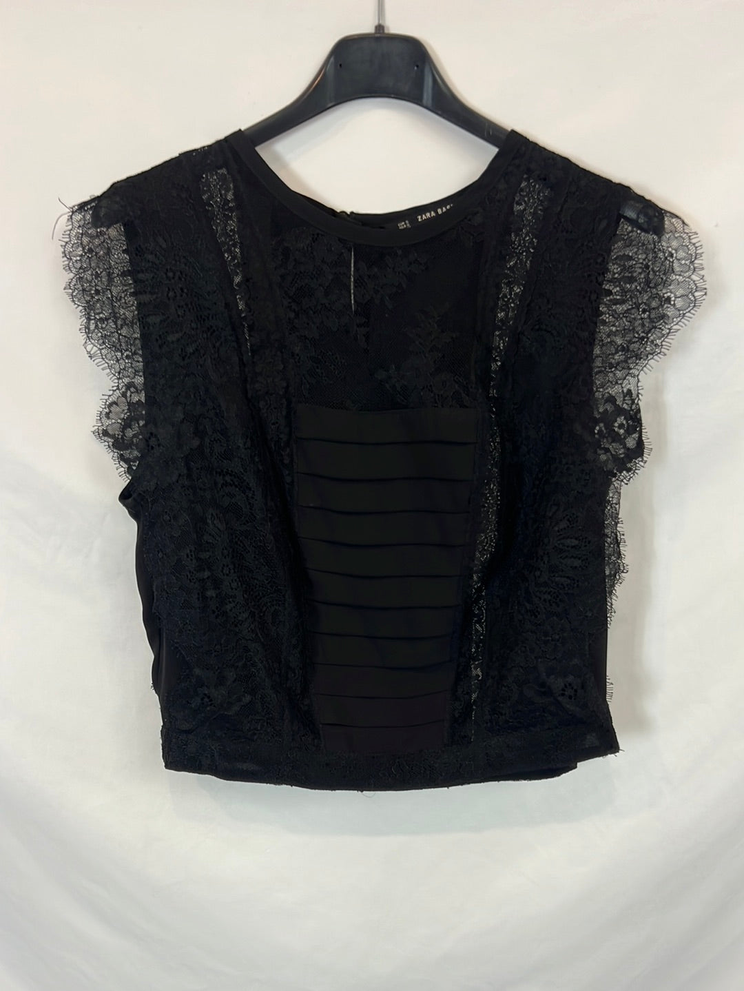 ZARA. Black lace Ts top