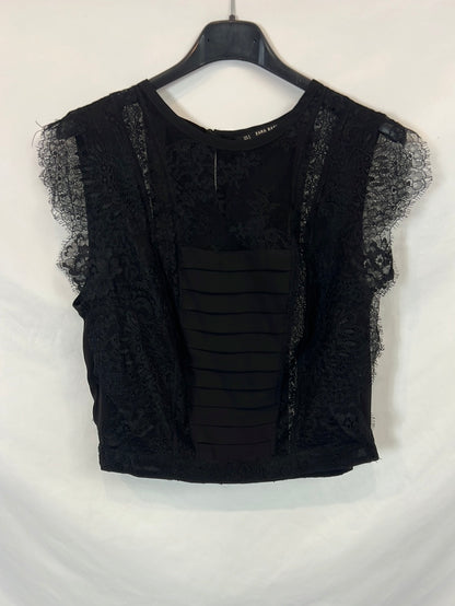 ZARA. Black lace Ts top