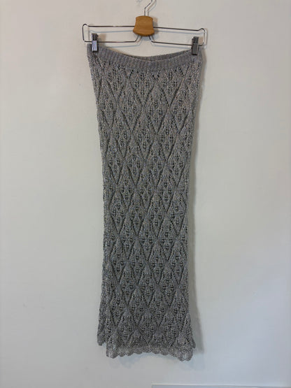 ZARA. Conjunto top y falda plateada crochet. T S/M