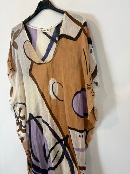 AWALE STUDIO. Vestido largo estampado estilo caftán
