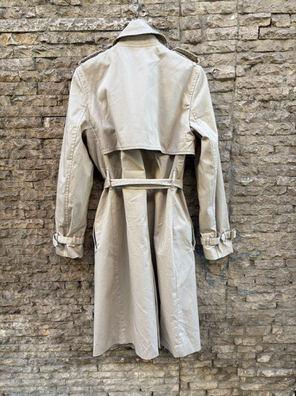 MANGO. Gabardina clásica