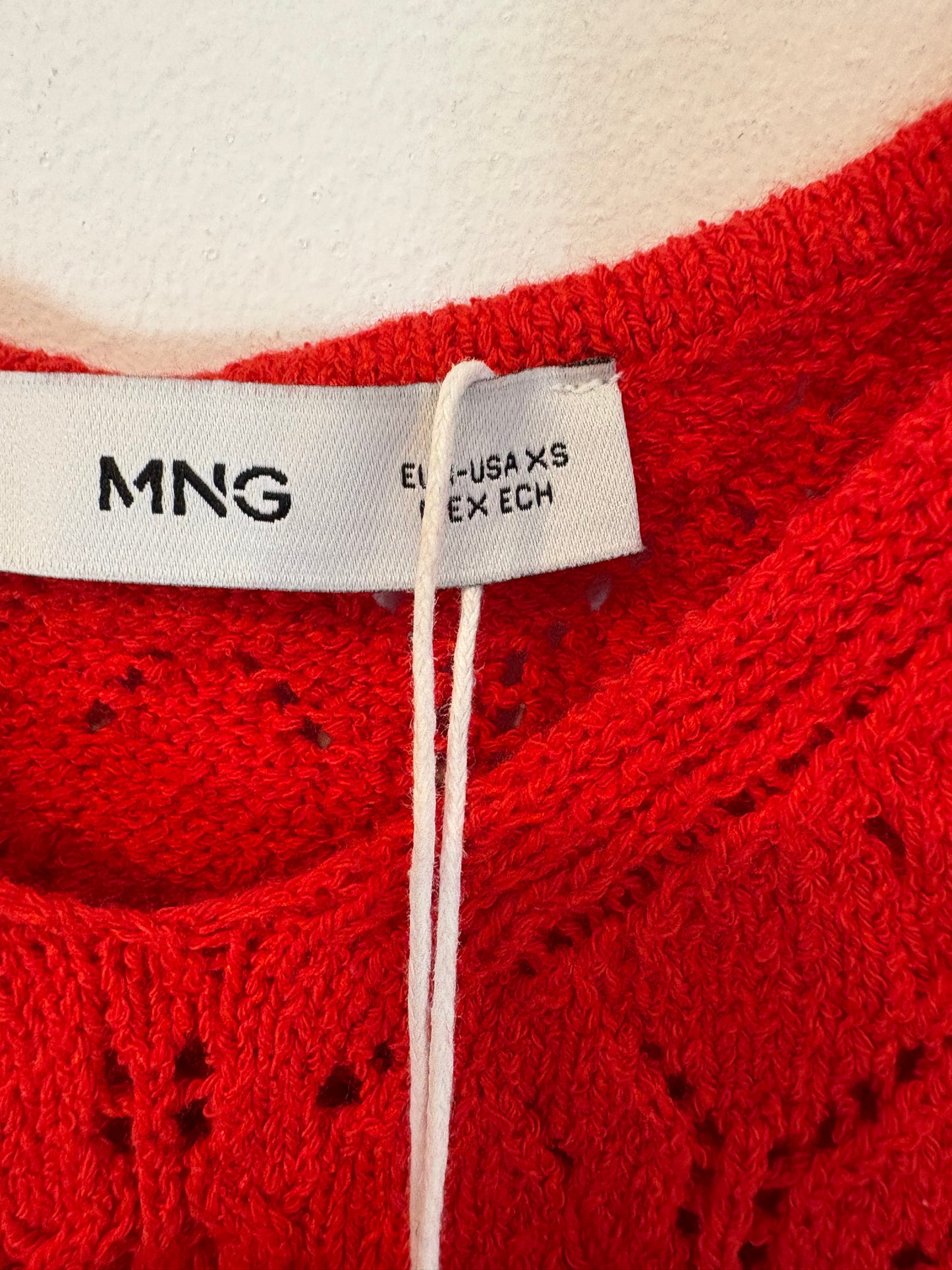 MANGO. Top rojo punto elástico. T XS