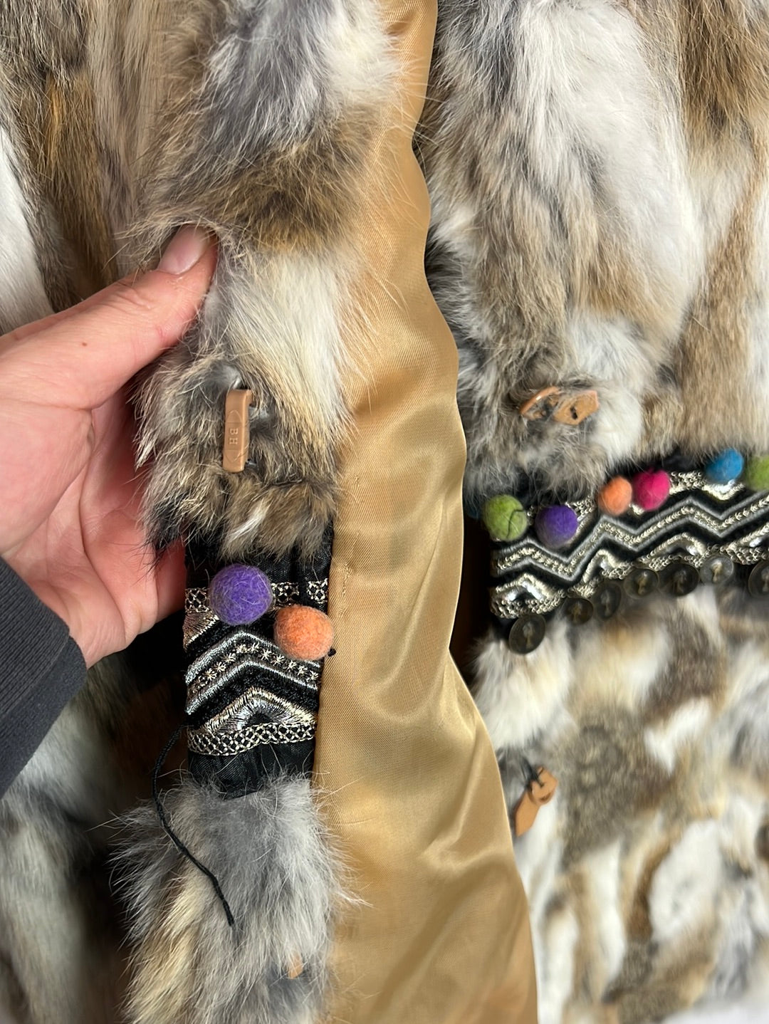 YU.YU. Natural fur coat with beaded back. TM/L