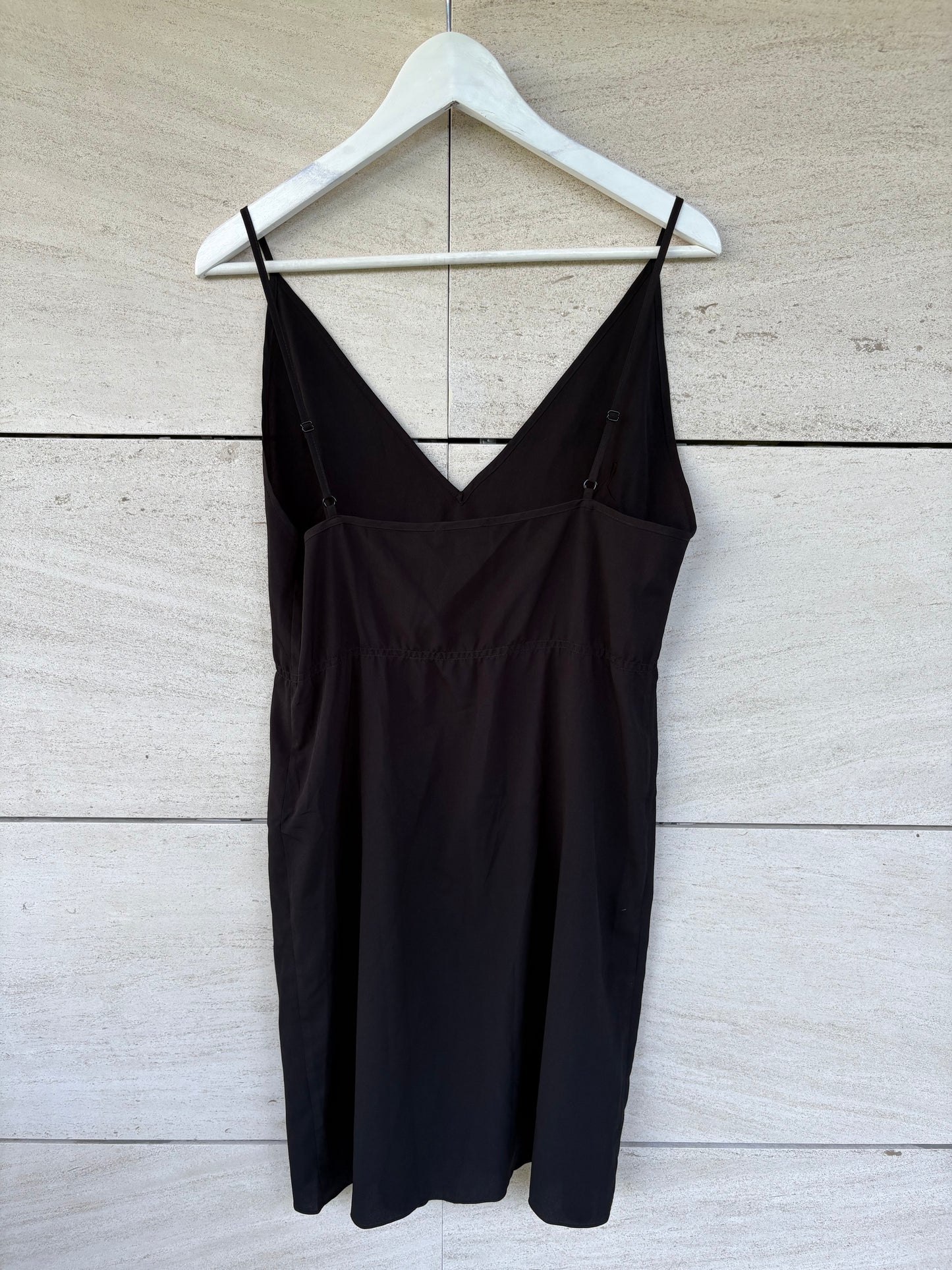 SANDRO. Vestido largo seda semitransparente. T 38