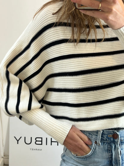 JUSTFAB. Striped jersey with sleeve detail. TS