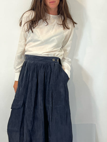 COOSY x MIGUEL PALACIOS. Blusa blanca costuras