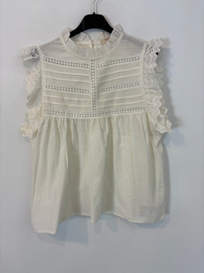 WHITE&amp;ONE. White cotton top. Size XS